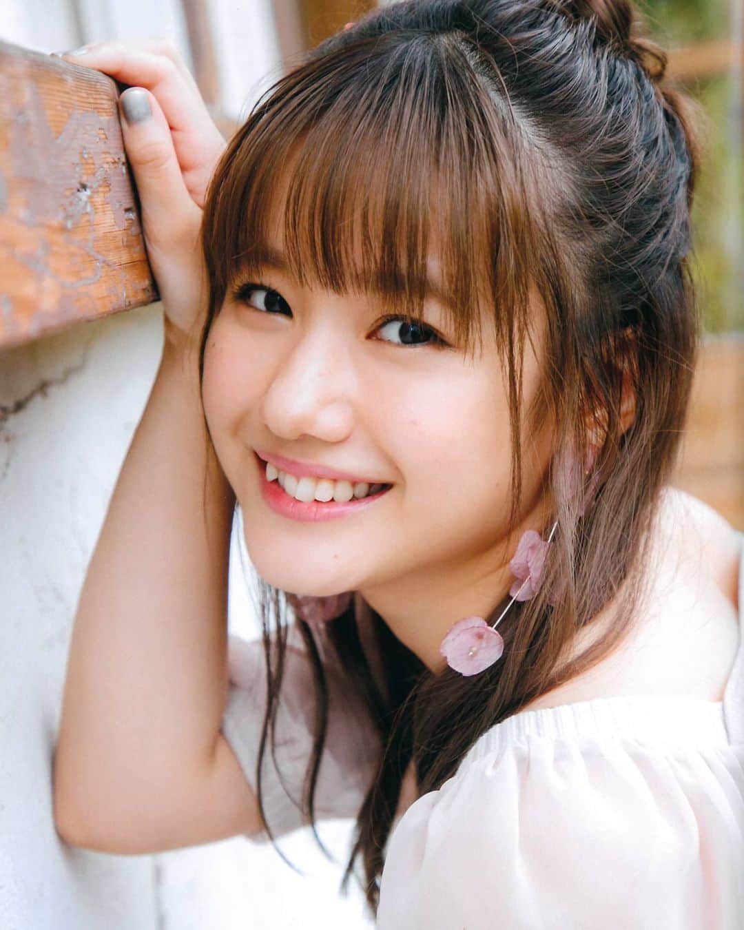 モーニング娘。'20のインスタグラム：「- . 趣味: 音楽を聴くこと、踊ること . . #横山玲奈 . .」