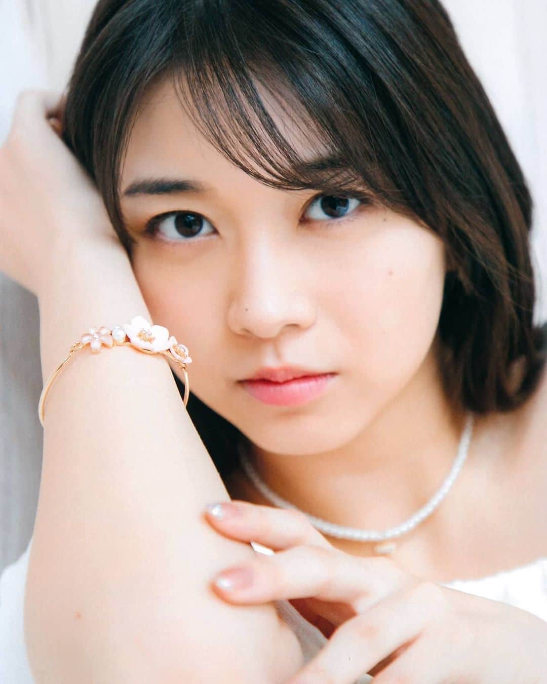 モーニング娘。'20のインスタグラム：「- . 趣味: プロ野球観戦 . . #牧野真莉愛 . .」