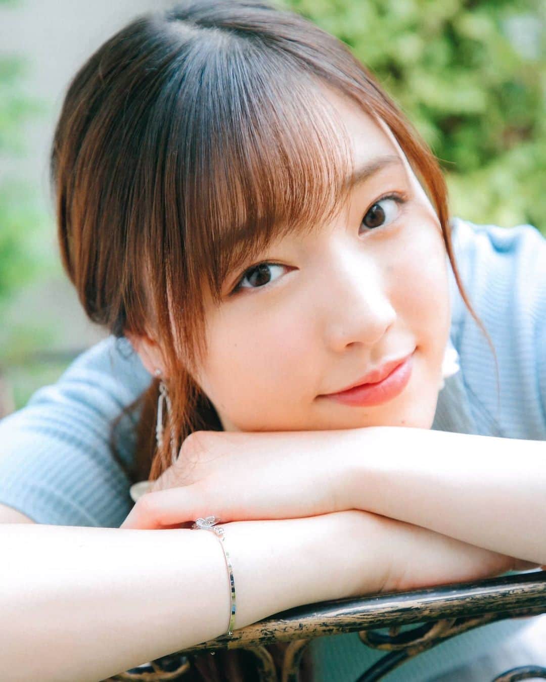 モーニング娘。'20のインスタグラム：「- . 趣味: ボタンの押し心地チェック(エレベーターやバスの)、おえかき、ゲーム . . #譜久村聖 . .」