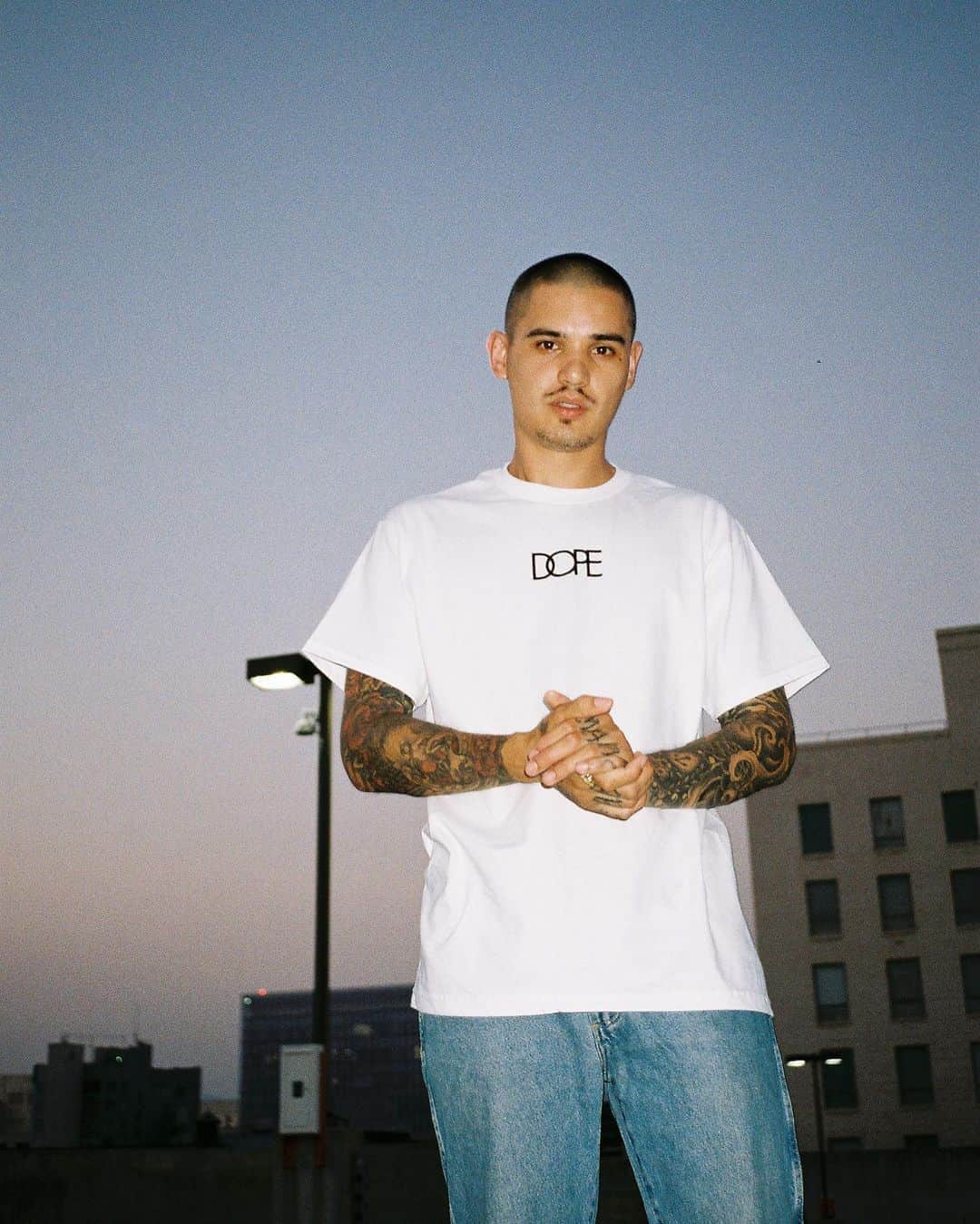DOPEのインスタグラム：「Small Logo Tee Restock🔥」