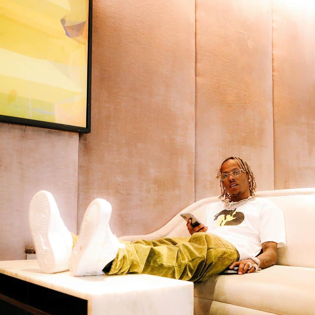のインスタグラム：「He’s such a Boss 🥰 💕 I love you soo much Baby @richthekid」