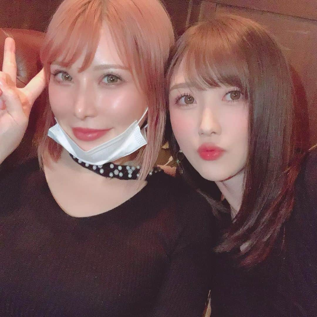 大槻ひびきさんのインスタグラム写真 - (大槻ひびきInstagram)「トレーニング前にチキンステーキ食べて トレーニング後は焼肉行ってきたうちら😊💛 #japan #yummy #西麻布 #焼肉」10月15日 18時31分 - yanhibi0221