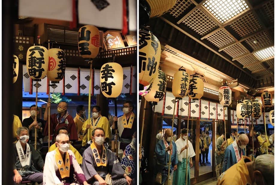 川越氷川神社さんのインスタグラム写真 - (川越氷川神社Instagram)「.  川越氷川祭礼中止奉告祭。 氏子区域山車保有町内代表が祭衣装に身を整え、今年の祭礼を見送る奉告をしました。高張提灯を掲げての参列をお願いしたのは初めてでしたが、とても壮観な光景でした。  #川越氷川神社  #川越 #越えていこう川越  #川越氷川祭  #kawagoe」10月15日 13時12分 - kawagoe_hikawa