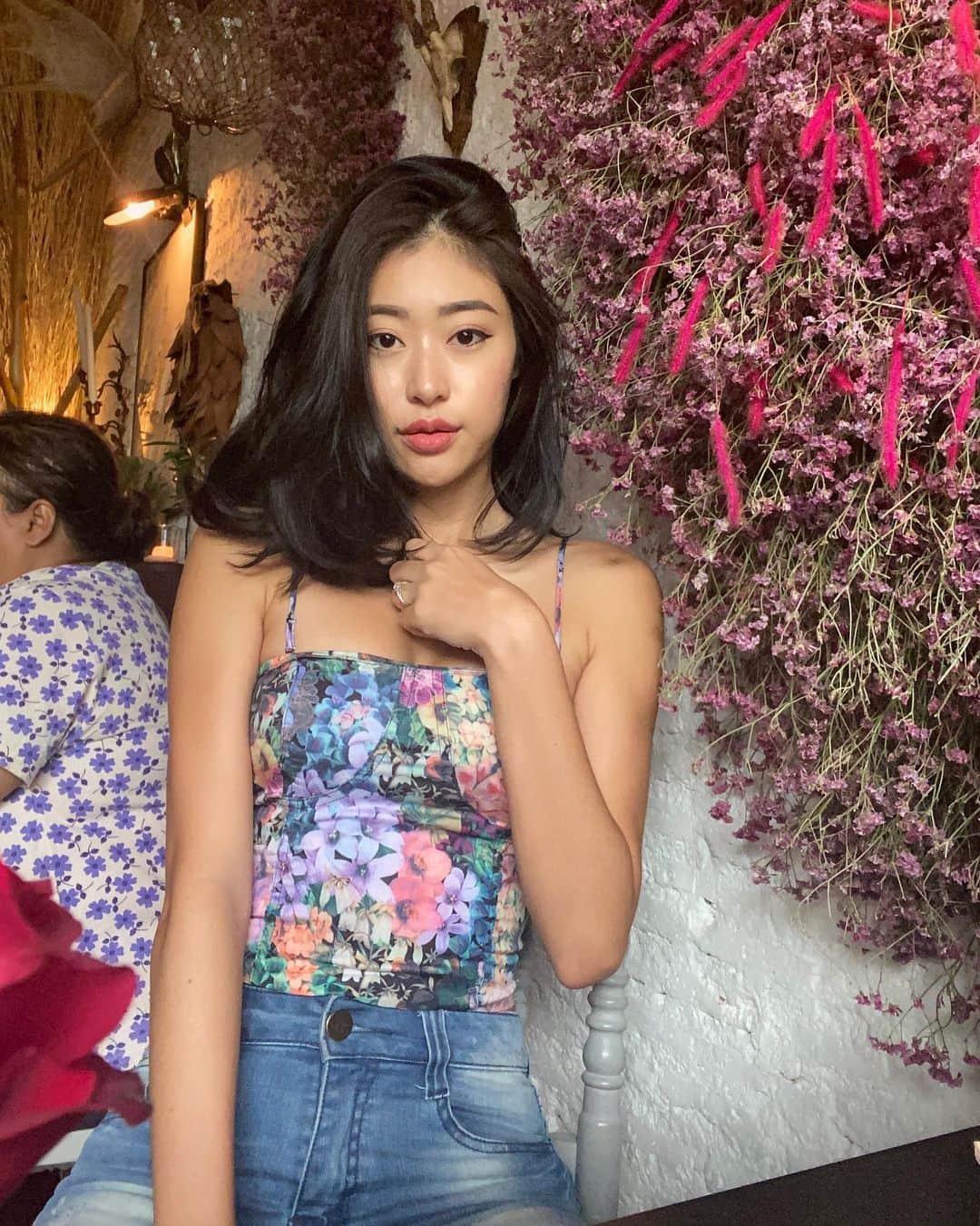 イプシー・キーラティさんのインスタグラム写真 - (イプシー・キーラティInstagram)「🌹🦋 :)」10月15日 13時16分 - gypsykeerati