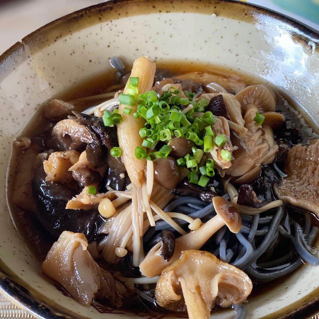 山人のグルメインスタ