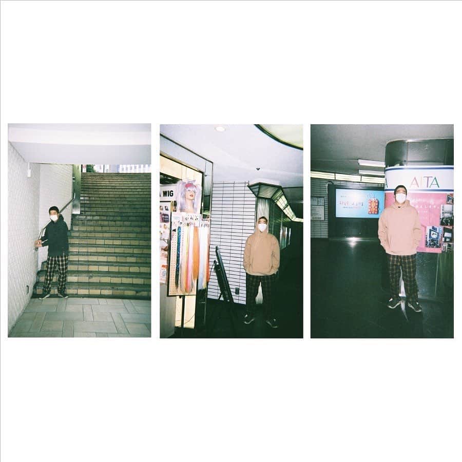 FREAK'S STORE渋谷さんのインスタグラム写真 - (FREAK'S STORE渋谷Instagram)「COZYな空間をプロデュースするオンラインストア 「cozyhousetokyo」が室内&外で着れる『日常着』をコンセプトに展開している不定期プロダクト。 部屋着からそのまま外出する事が多いディレクターの日常からヒントを得たシンプル且つ高品質なリラックスシルエットのデイリーウェアは必見です。  この度、FREAK'S STORE渋谷に併設するギャラリー「OPEN STUDIO」にてPOP-UP STOREを期間限定OPENするにあたり、FREAK'S STORE別注アイテムを特別にご用意しました。 その他日常着の新作や会場限定商品を筆頭に、普段オンラインストアでしか購入出来ない商品が一同に店頭に並びます。 是非この機会にご来場くださいませ。  cozyhousetokyo POP-UP STORE OPEN STUDIO（FREAK’S STORE渋谷併設ギャラリー）﻿ 東京都渋谷区神南1-13-1﻿ TEL 03-6415-7728﻿ HOURS 12:00〜20:00﻿ 開催期間 10月16日(金)-10月25日(日)  10月15日(木)21時にMC☆ニガリa.k.a赤い稲妻によるIG LIVE SHOW CASEを開催。※それぞれのアカウントで配信予定。」10月15日 13時40分 - freaksstore_shibuya