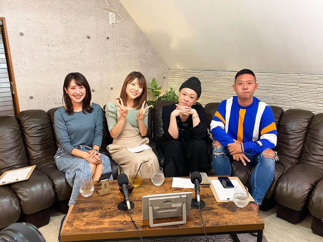 のインスタグラム：「: 昨日のMKTVは、演出家林希さんと、 元モーニング娘。小川麻琴さんの スペシャルコラボ第2弾！ : 有名なミュージカルやドラマの演出をされていたり、 学生時代ずっとテレビでみていた モーニング娘。だったり、芸能界。 という同じ業界でも、 違うジャンルで活躍されてきてるお二人。 : 基本大爆笑ですが(笑)、 なるほど！！と刺激になるお話が沢山。 第1弾が好評で、昨日第2弾でしたが、 この企画を組むときに、 菊池さんが、この2人のコラボは、 ものすごいテンションになるけど、 ものすごい学びあるいい番組になる！ と断言していた意味がわかります♪ : アーカイブは、プロフィールにある、 〈MKTV〉からみれます！ 第3段はあるのか！？お楽しみに♪ : 希さんがリーダーのミュージカルユニットの クラウドファンディングは、 @junkiesista から。 : まこっちゃんの3年ぶりのバースデーイベント、 ハロウィンイベントは @1029_makoto の インスタから。 ぜひチェックしてみてね♪ : #対談#コラボ#生配信#コラボ配信#エンタメ#演出#林希 さん#モーニング娘#小川麻琴 さん#鯖バーガー#新宿カフェ#MKTV#mkcafe」