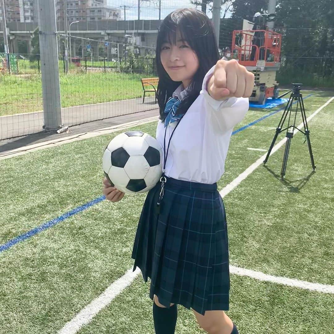 森七菜のインスタグラム：「応援マネージャー再来⁉️⁉️ 詳しくは本日20:00〜TBS「ニンゲン観察バラエティ モニタリング」で😏 #モニタリング #恋あた #この恋あたためますか #応援マネージャー」