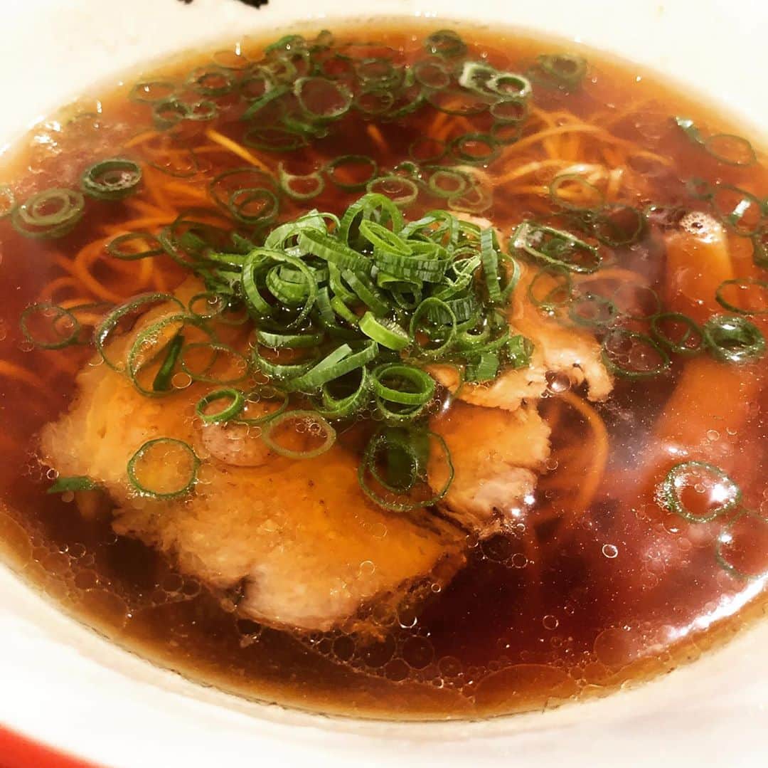 中村譲のインスタグラム：「やっと行けた鬼そば藤谷 #渋谷グルメ  #鬼塩ラーメン  #鬼そば藤谷  #味比べ  #tokyo#shibuya #ramen」