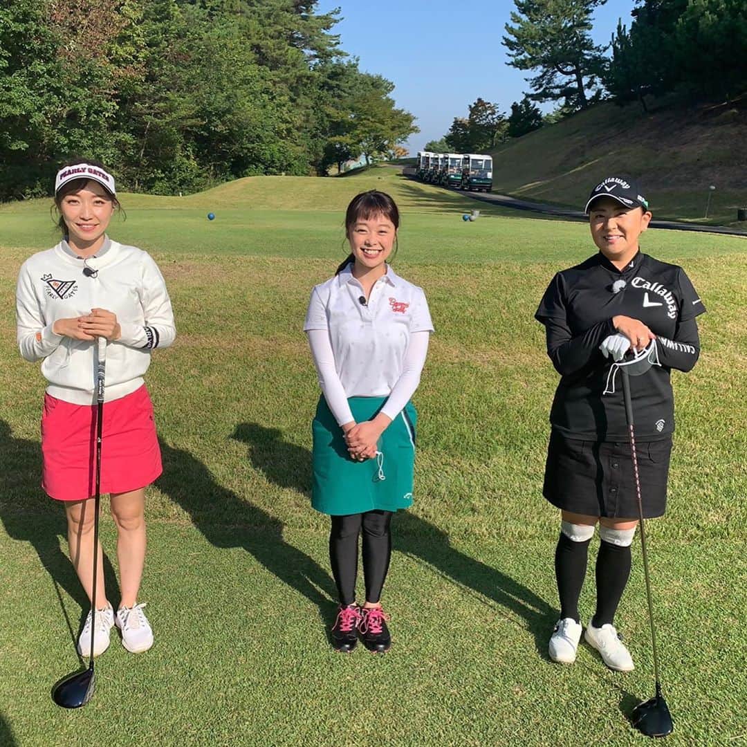 佐伯三貴のインスタグラム：「番宣です🤩  いよいよ始まります🥰  「Turf &Trip〜今こそゴルフ旅！大人女子が会いに行く〜」  2020年10月17日スタート テレビ新広島 毎週土曜午前11:35〜11:50放送 （全10回）  10/17放送内容は💁‍♀️  今こそゴルフ旅！「Turf &Trip」はグリーンバーズゴルフ倶楽部11Hでスタート。  まずは私たちの第一印象、学生時代に2人は全国大会で対戦、20年以上前お互いどう思ってたの？  ラウンド後は気ままに女子旅。 私たちが向かったのは世羅町の特産品が盛り沢山「道の駅世羅」。道の駅から想像がつかない今流行りのアウトドアレジャーとは？」