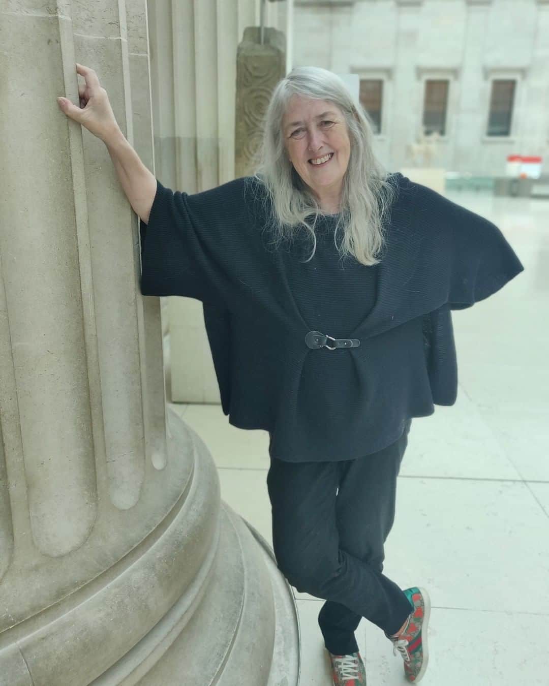 のインスタグラム：「📢📺 Tonight! Trustee @wmarybeard is back in the Museum, this time with @bbcarts, as she ponders the future of museums post-lockdown and gets a behind-the-scenes look at some fascinating objects.   Tune in at 19.30 BST on @bbctwo or catch up on iPlayer.   #InsideCulture #MuseumPassion #HereForCulture」