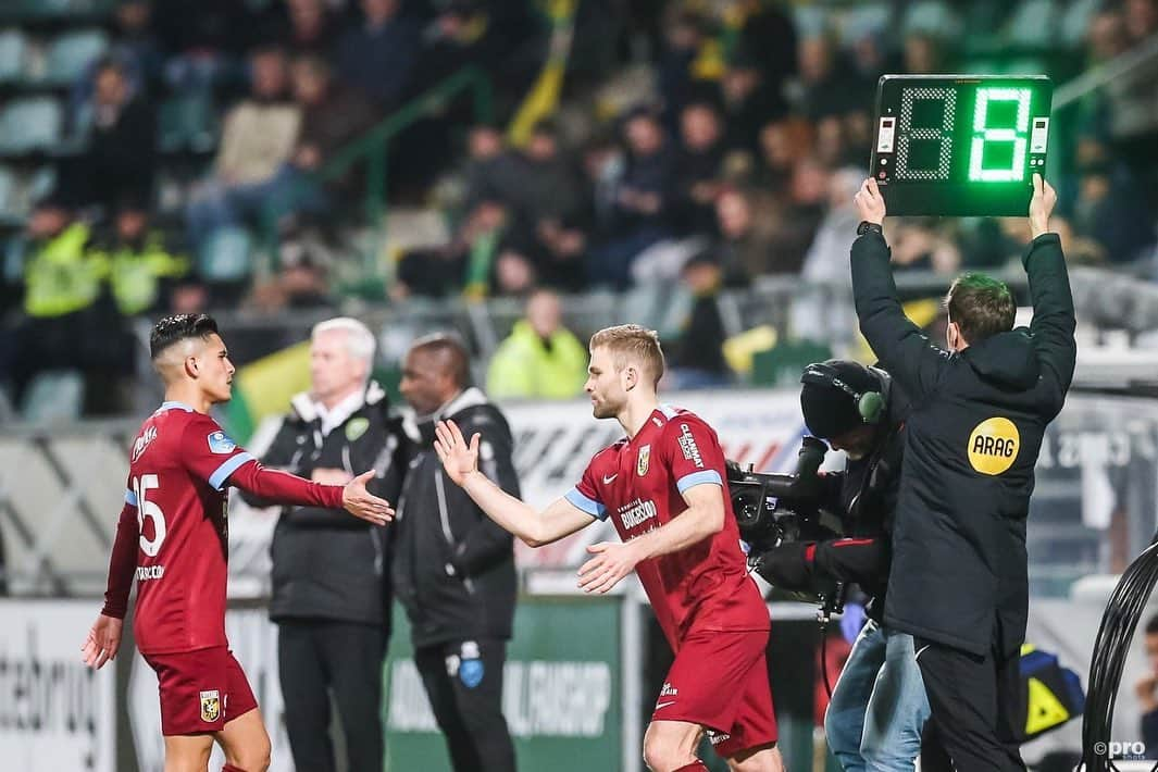 フィテッセさんのインスタグラム写真 - (フィテッセInstagram)「Interlandperiode = ☑️⠀ ⠀ 🔜 Hervatting Eredivisie ⠀ ⠀ 🔙 Vorig seizoen in Den Haag: het debuut van Sondre Tronstad ⠀ ⠀ #Vitesse」10月16日 3時29分 - mijnvitesse