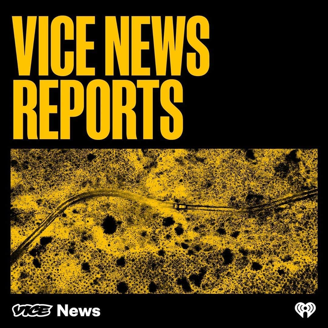 VICEさんのインスタグラム写真 - (VICEInstagram)「Introducing a new podcast w/ @iHeartRadio called VICE News Reports, hosted by @ADRS. Listen every Thursday for in-depth, documentary reporting as we travel across the globe, right up to the frontline as a story is unfolding. ⁠ ⁠ 🎧 Link in bio to listen to the first two episodes.」10月16日 3時30分 - vice