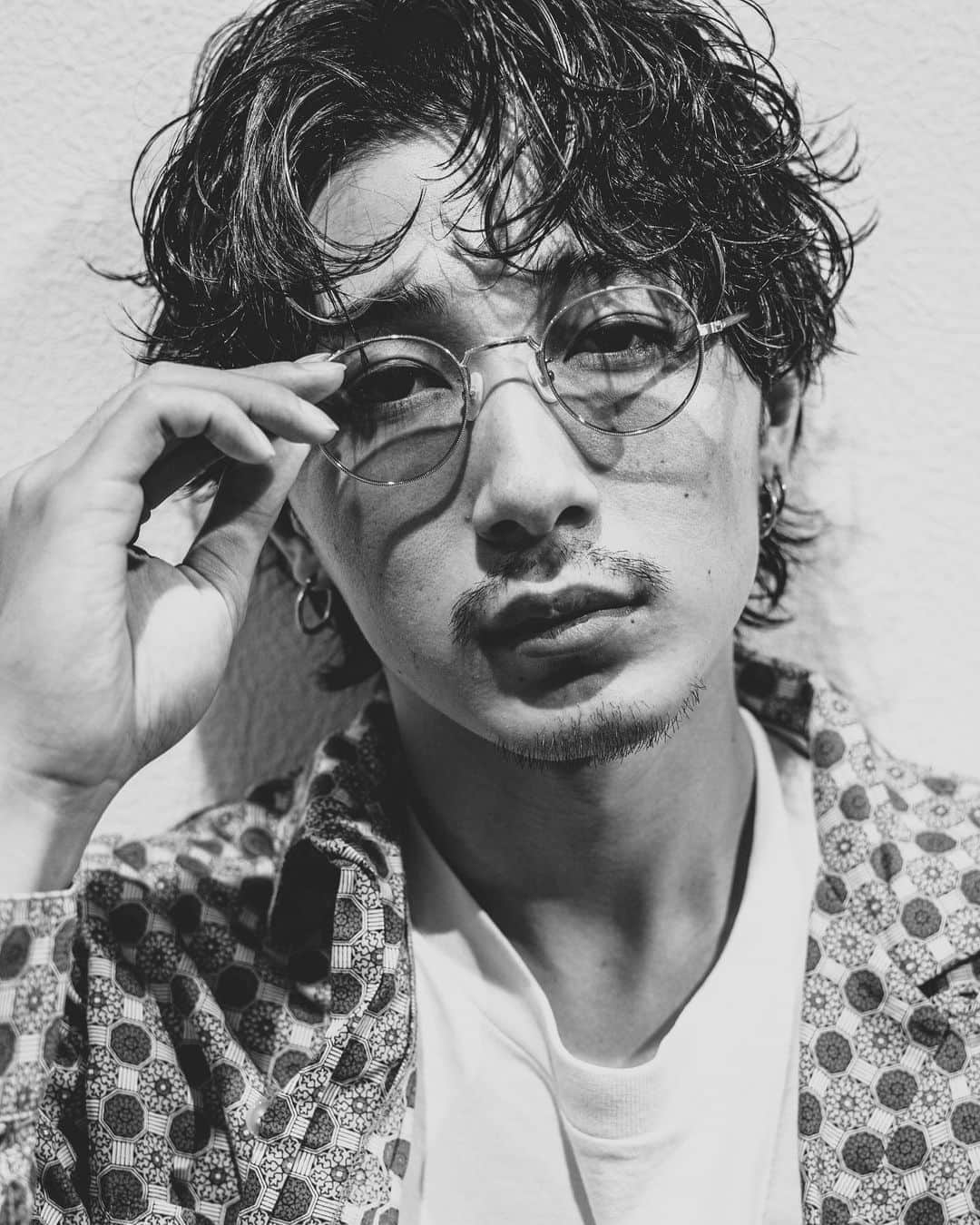 雄三 雨宮さんのインスタグラム写真 雄三 雨宮instagram 渋カーリーなヘア メンズヘア メンズヘア美容師 メンズ美容師 メンズ髪型 メンズカット メンズスタイル メンズパーマ パーマヘア パーマ男子 パーマ スパイラルパーマ メンズスパイラルパーマ