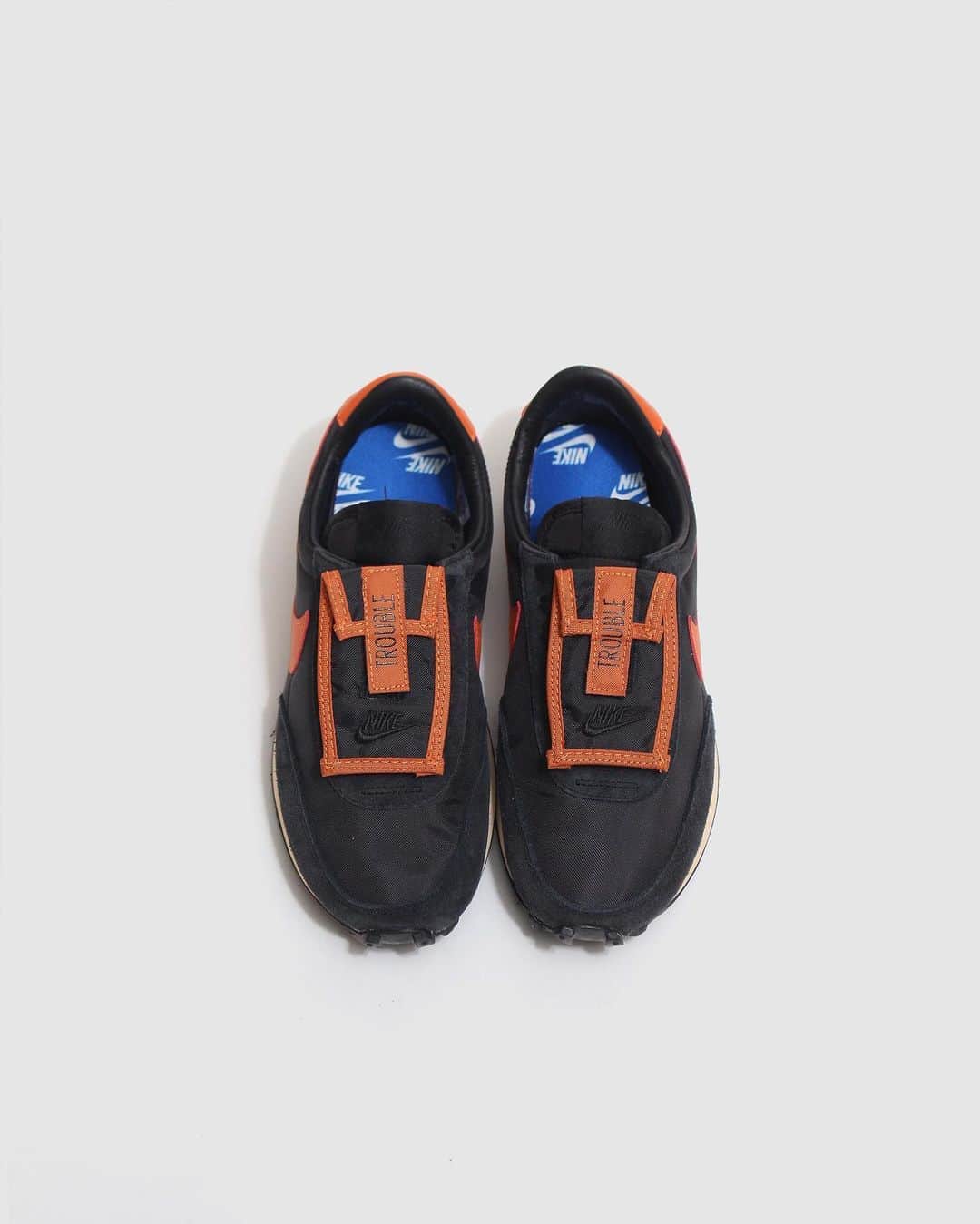 A+Sのインスタグラム：「2020. 10. 17 (sat) in store﻿ ﻿ ■NIKE WMNS DBREAK﻿ COLOR : BLACK/STARFISH-TEAM ROYAL﻿ SIZE : 23.0cm - 29.0cm﻿ PRICE : ¥11,000 (+TAX)﻿ ﻿ 1979年にオリジナルがリリース。OGと同じラバーワッフルアウトソールが特徴。軽量なナイロンアッパーを使用。一日中、快適な履き心地を提供。﻿ ﻿ Original released in 1979. It features the same rubber waffle outsole as the OG. Uses a lightweight nylon upper. Provides a comfortable fit all day long.﻿ ﻿ #a_and_s﻿ #NIKE﻿ #NIKEDBREAK﻿ #NIKEWMNSDBREAK﻿ #LOSTARCHIVE」