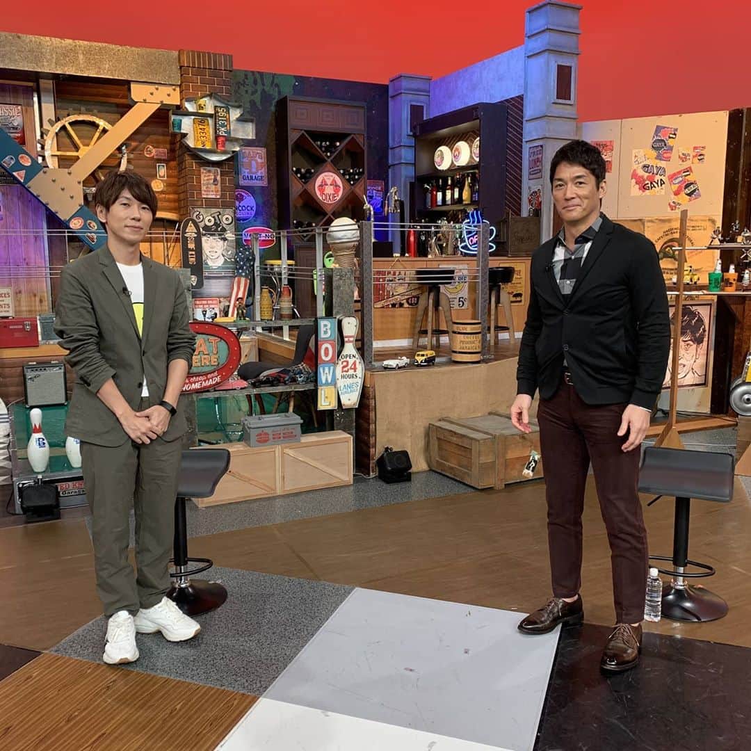 日本テレビ「ウチのガヤがすみません！」さんのインスタグラム写真 - (日本テレビ「ウチのガヤがすみません！」Instagram)「… 10月13日(火)放送、ご覧いただけましたでしょうか？ 何があっても冷静に受け止めてくださる、一茂さん・古市さんのお2人がゲストだからこそできた、ヤバイ芸人が盛りだくさんの回となりました！ … Hulu・TVerで見逃し配信中です！ 是非ご覧ください！ … #ウチのガヤがすみません #長島一茂 #古市憲寿 #チョコプラ松尾 #2度目の古市さん #モノマネしてほしい人 #まだまだ募集中」10月15日 18時42分 - uchino_gaya
