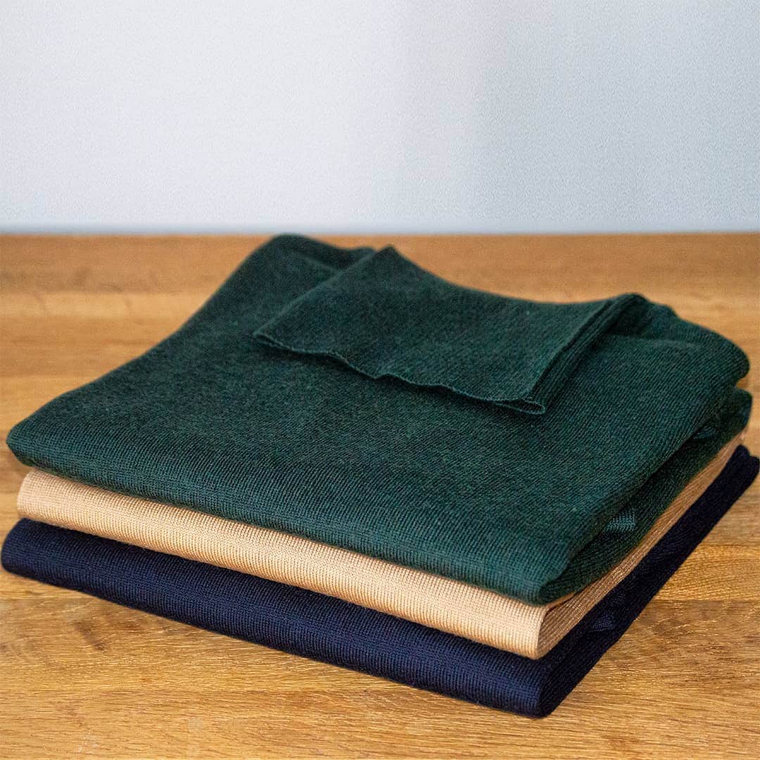 ドゥシャンのインスタグラム：「Lightweight layering pieces knitted from luxurious Merino wool.」