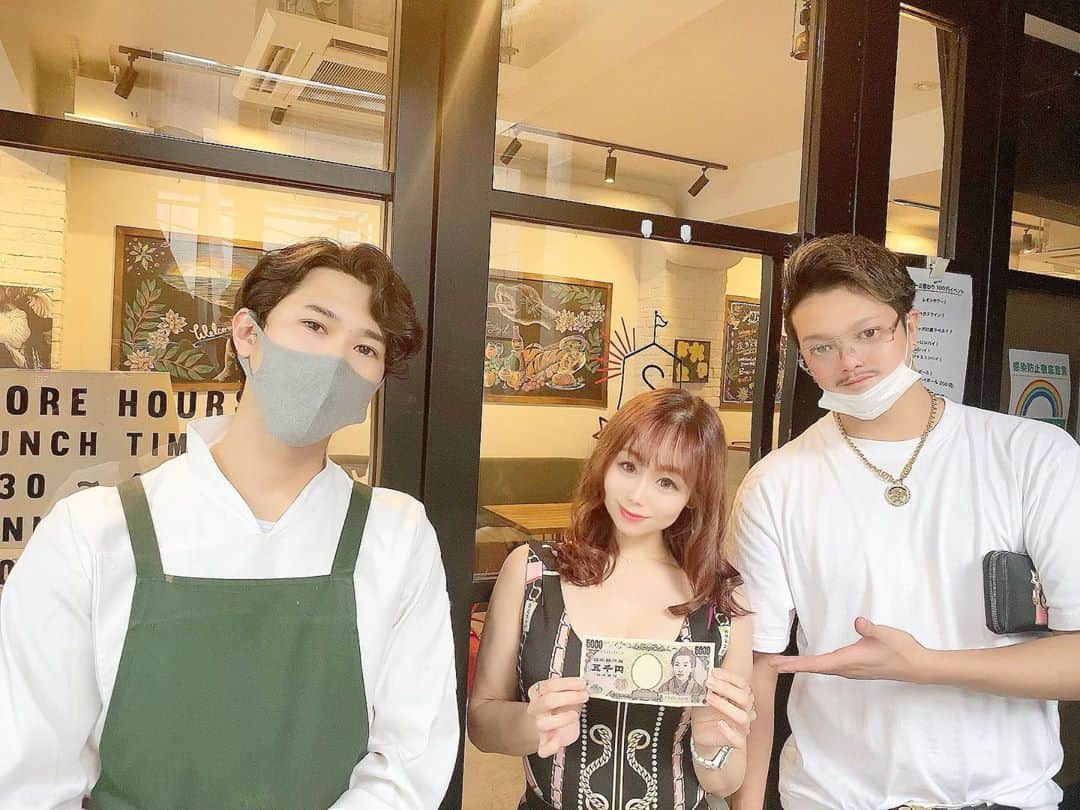 千咲まりのグルメインスタ