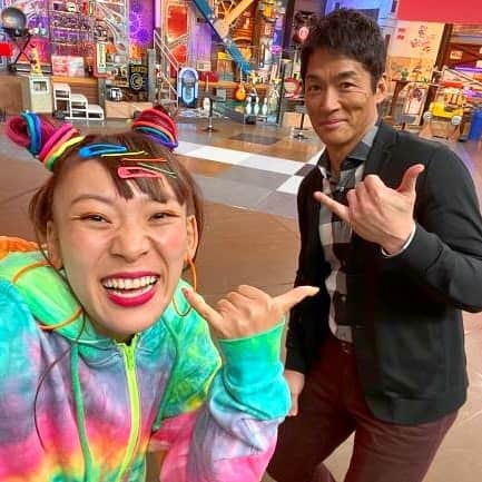 日本テレビ「ウチのガヤがすみません！」のインスタグラム：「… 📺先日の放送より📺 昨年ゲストでいらした際に、フワちゃんに改造🛠されてしまった一茂さん  今回はドッキリかけられても余裕でフワちゃんの日焼けをイジり、フワちゃんを困らせてしまう場面も🤭  収録終わりにフワちゃんが撮影した写真を頂きました📷  #ウチのガヤがすみません #長島一茂さん #フワちゃん #この世の色が全部入ってる」