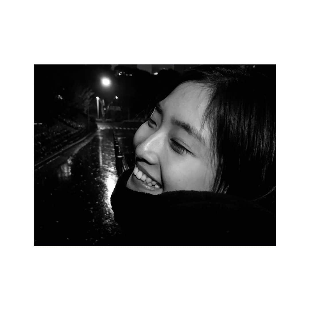 小野莉奈さんのインスタグラム写真 - (小野莉奈Instagram)「寒くなってきましたねー🌬」10月15日 19時53分 - ono_rina.official