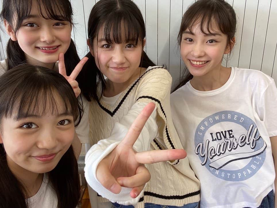 高比良由菜さんのインスタグラム写真 - (高比良由菜Instagram)「・ 4人のオフショ🐰 ・ この日は色んな話ができて楽しかったな〜🥺 ・ 話したいこといっぱいあるから まだまだ沢山お話したいな♡ ・ #高比良由菜#ゆなな#nicola#ニコラ#ニコモ#太田雫#近藤結良#河村果歩#オフショ」10月15日 19時58分 - yuna_takahira_official