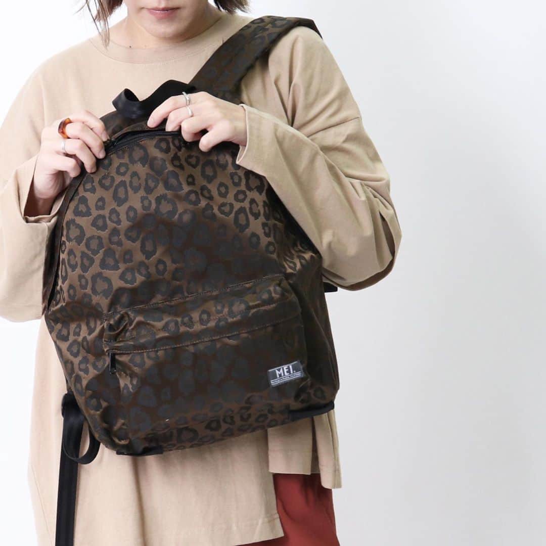 MEI(メイ) のインスタグラム：「URBAN collection  MEI-000-201018 New Leopard JQD Back Pack ¥7,500  #mei #meibag #mei_bag #メイ #メイバッグ #reopard #レオパード #backpack #バックパック #outdoor #アウトドア」