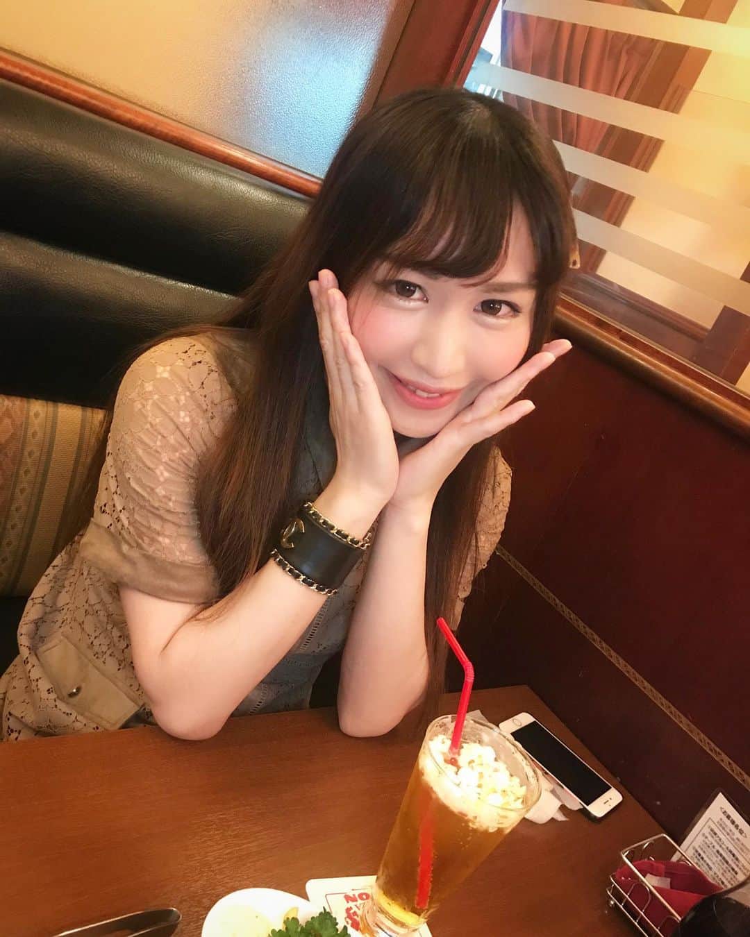 のインスタグラム：「🍿」