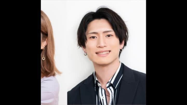 のインスタグラム：「G.U.Mとして9ヶ月ぶりの新曲 "想い焦がれて" （毎週金曜日 関西テレビ かまいたちの机上の空論城） EDテーマ曲 のMVが「RoB Music」10月10日0時より配信開始‼︎  【悲しみの中で生きると決めた。 その先にあるものとは....】  ぜひたくさんの方の拡散よろしくお願いします。  10月17日 各配信サイトにて デジタルシングルリリース決定‼️ ということで本日よりこのオフィシャルインスタグラムにて限定ジャケット解禁✨  10月17日に完成しますので毎日投稿チェック✅  出演 ぎんしゃむ @gin__sym  倉田乃彩  @i_09_noa  れいたぴ  @_reistagram._  国木田さりまる @pika.870  ふてこ  @ftk__ms   #GUM #想い焦がれて #かまいたち #机上の空論城 #ぎんしゃむ #倉田乃彩 #国木田さりまる #れいたぴ #ふてこ #モデル #tiktok #instgram #fashion #おしゃれ #MV」