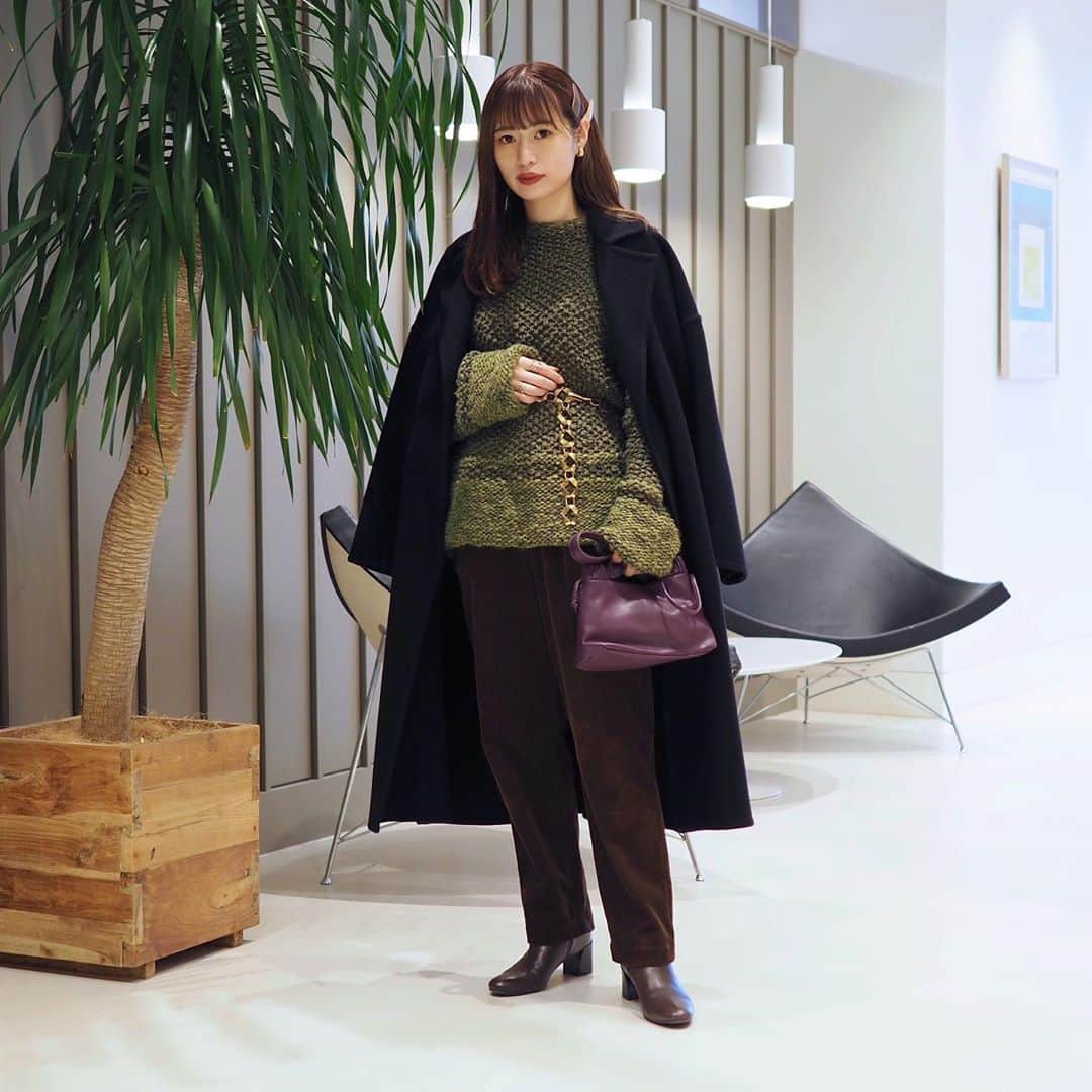 菅野梓のインスタグラム：「. 一眼レフに感動🥺💜 . #RBS #大人カジュアル #raybeams #raybeams_stylings」
