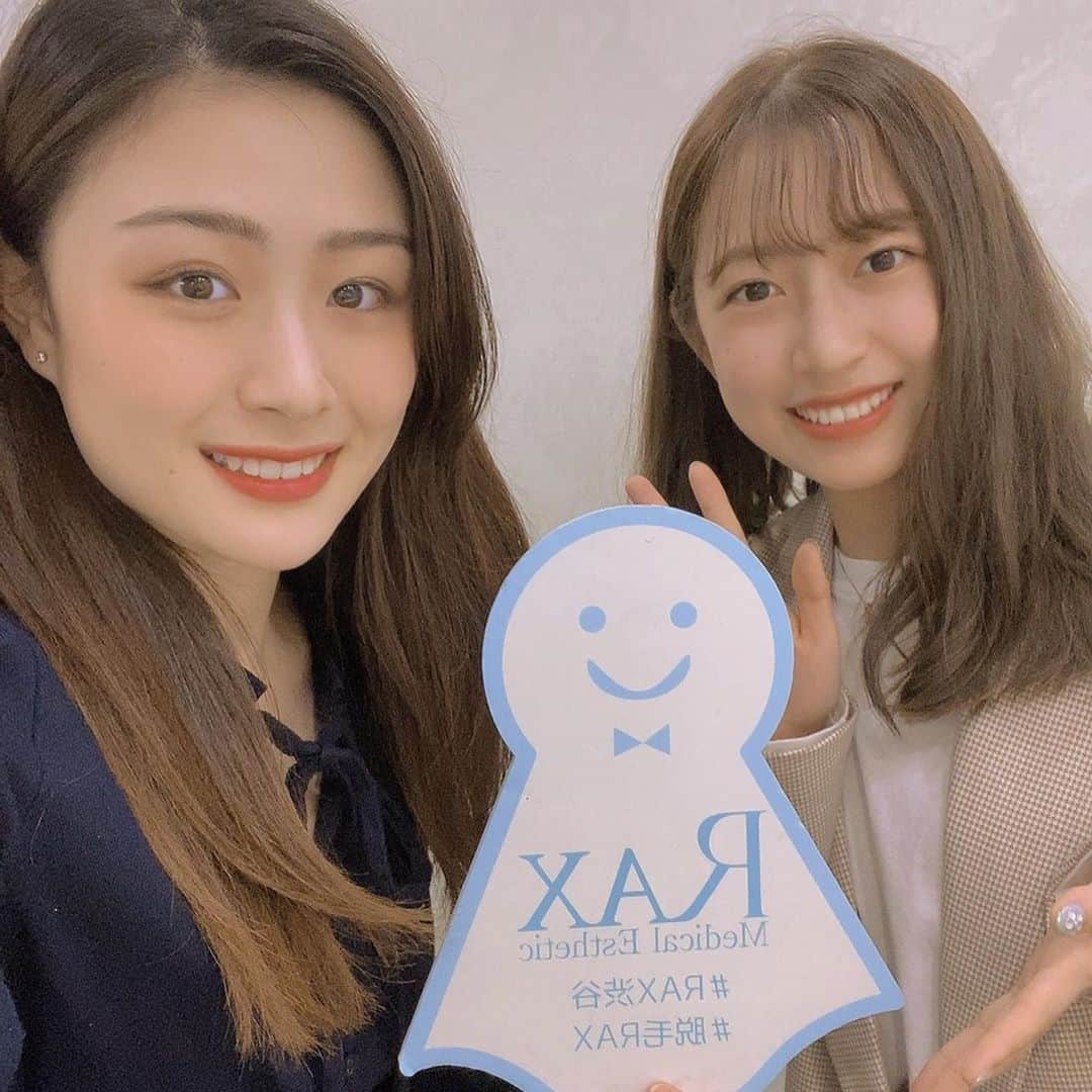 里見玲奈さんのインスタグラム写真 - (里見玲奈Instagram)「﻿ 今日は美通プレス さんが提携している脱毛サロンRAXさんで脱毛してきました🤍﻿ ﻿ 今回も痛みを感じずリラックスして施術させて頂きました！﻿ 【わたしのツイートを見た】で20代女性の方は無料で脱毛できます！肌寒くなり長袖を着る季節のうちに気になる部分だけでも脱毛するのがオススメです🧤﻿ ﻿ ‪詳細や予約方法は2枚目の画像をチェックしてください！！！﻿ ﻿ @bitsu_press さんや @rax610 さんにはお得な情報や美容情報が満載なので、こちらも是非フォローしてみてくださいね〜🎶﻿ ﻿ 本日の投稿多くなっちゃいました😅😅﻿ 今週の17日18日は共立祭本番です！今年はオンライン配信となっております！是非ご覧下さい☺️🌟﻿ ﻿ ‪#美通プレス #RAX #脱毛 #無料脱毛  #脱毛rax  #rax渋谷道玄坂 #共立女子 #共立女子大学 #ミス共立女子 #ミス共立女子大学 #ミス共立女子2020 #桜姫 #ミスコン #ミスコンファイナリスト #ファイナリスト」10月15日 21時41分 - kwumiss20_4