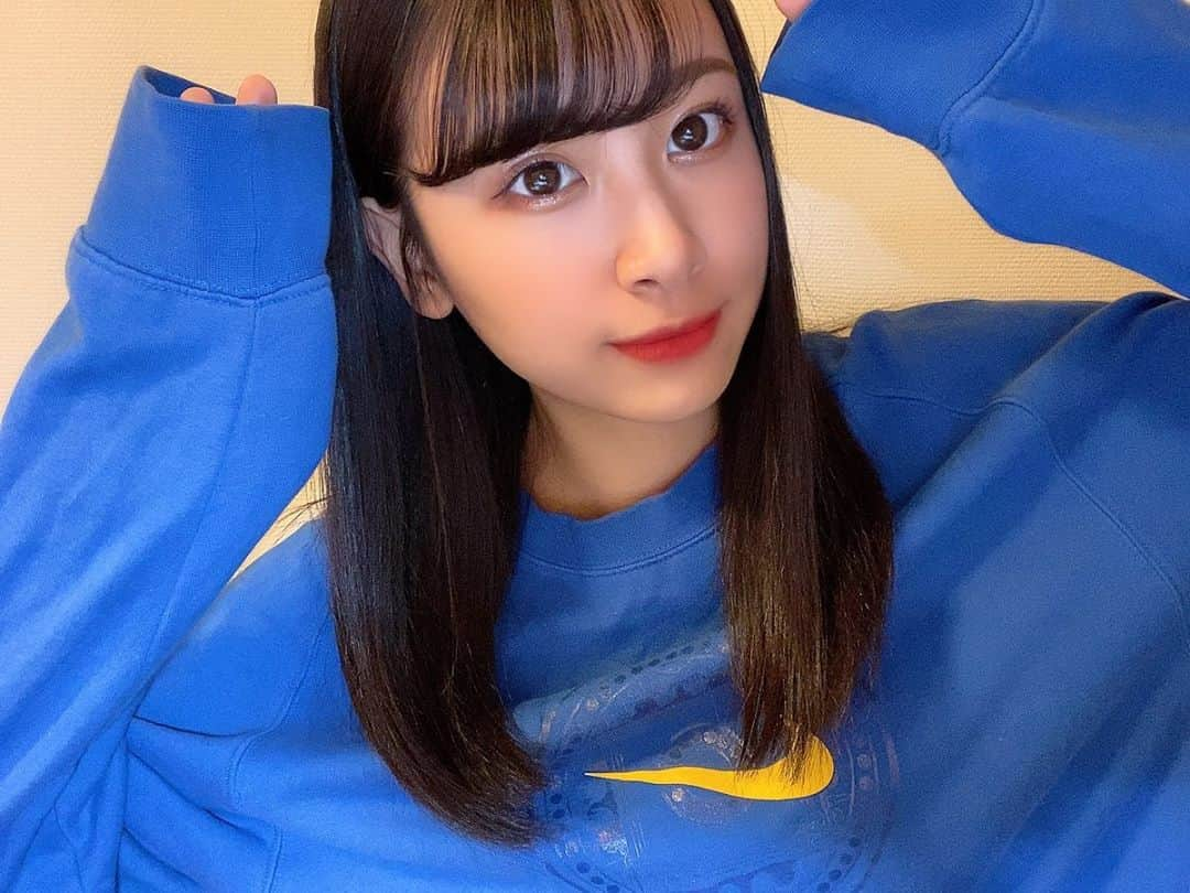 富永夢有さんのインスタグラム写真 - (富永夢有Instagram)「. 古着〜✔︎💙 . . #ngt48 #富永夢有 #古着 #nike #✔️ #青 #💙#followme #좋아요」10月15日 21時46分 - tomichan_0716