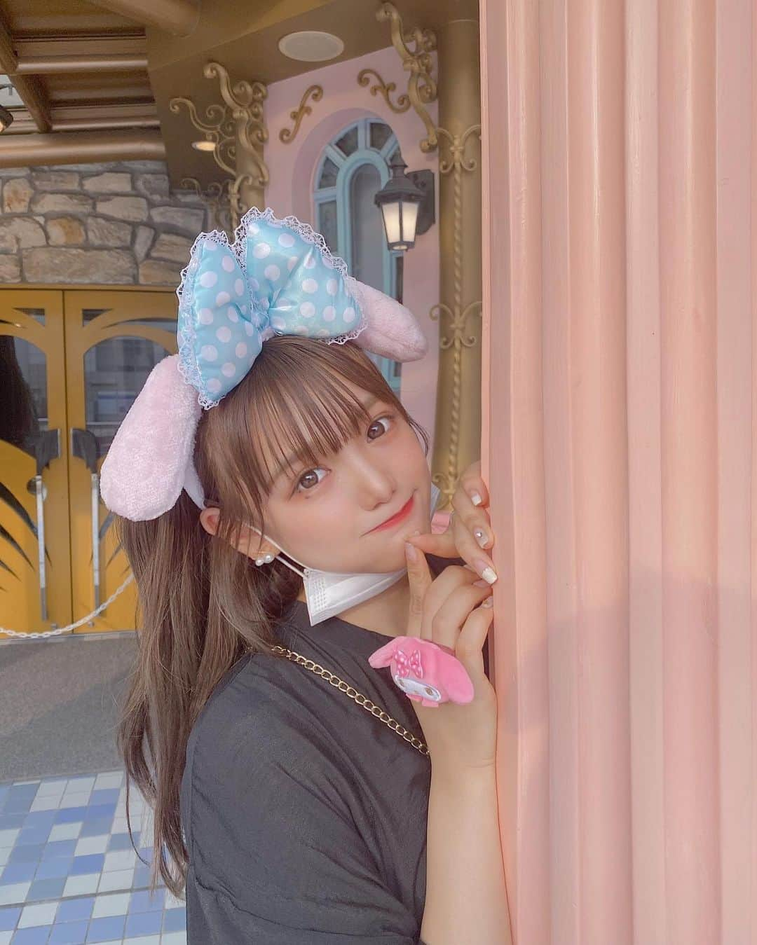 古澤里紗さんのインスタグラム写真 - (古澤里紗Instagram)「りさメロのあげわすれ🐰💗 . . .  東京中央美容外科渋谷院 @tcbshibuya に小顔美肌再生の1ヶ月目の経過観察にいってきたよう🐩✨ . 前同じく富田先生に @tcbtomita 施術していただきましたっ！！ . . . #リフトアップならTCB東京中央美容外科 #美容整形ならTCB東京中央美容外科 #東京中央美容外科 #美容外科 #渋谷 #東京中央美容外科渋谷院 #富田莉沙子  #TCB式小顔美肌再生 #小顔美肌再生 #リフトアップ #小顔先生 #小顔制作部 #kogao #PR  #ピューロランド」10月15日 22時05分 - fuuuuu_ri