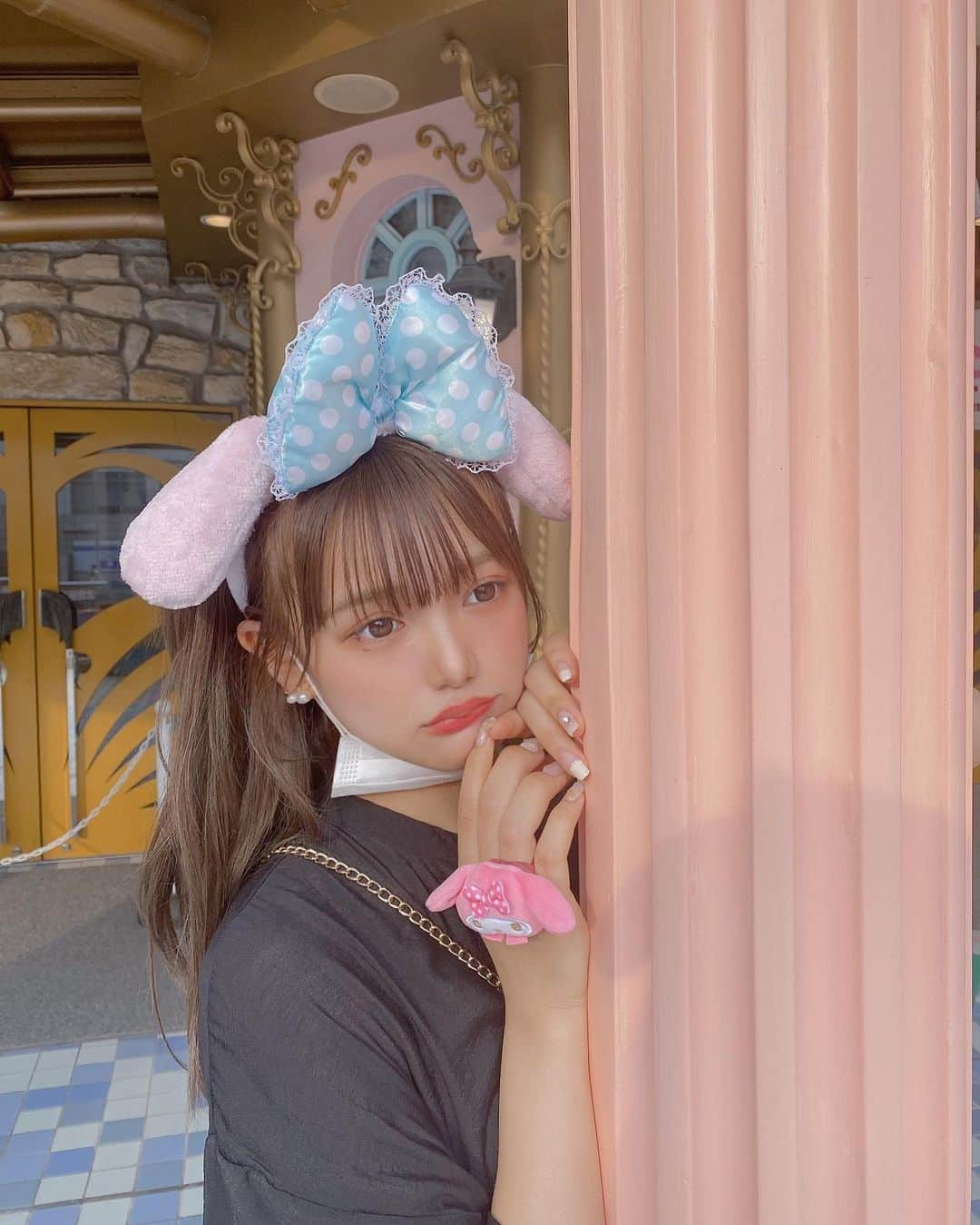 古澤里紗さんのインスタグラム写真 - (古澤里紗Instagram)「りさメロのあげわすれ🐰💗 . . .  東京中央美容外科渋谷院 @tcbshibuya に小顔美肌再生の1ヶ月目の経過観察にいってきたよう🐩✨ . 前同じく富田先生に @tcbtomita 施術していただきましたっ！！ . . . #リフトアップならTCB東京中央美容外科 #美容整形ならTCB東京中央美容外科 #東京中央美容外科 #美容外科 #渋谷 #東京中央美容外科渋谷院 #富田莉沙子  #TCB式小顔美肌再生 #小顔美肌再生 #リフトアップ #小顔先生 #小顔制作部 #kogao #PR  #ピューロランド」10月15日 22時05分 - fuuuuu_ri