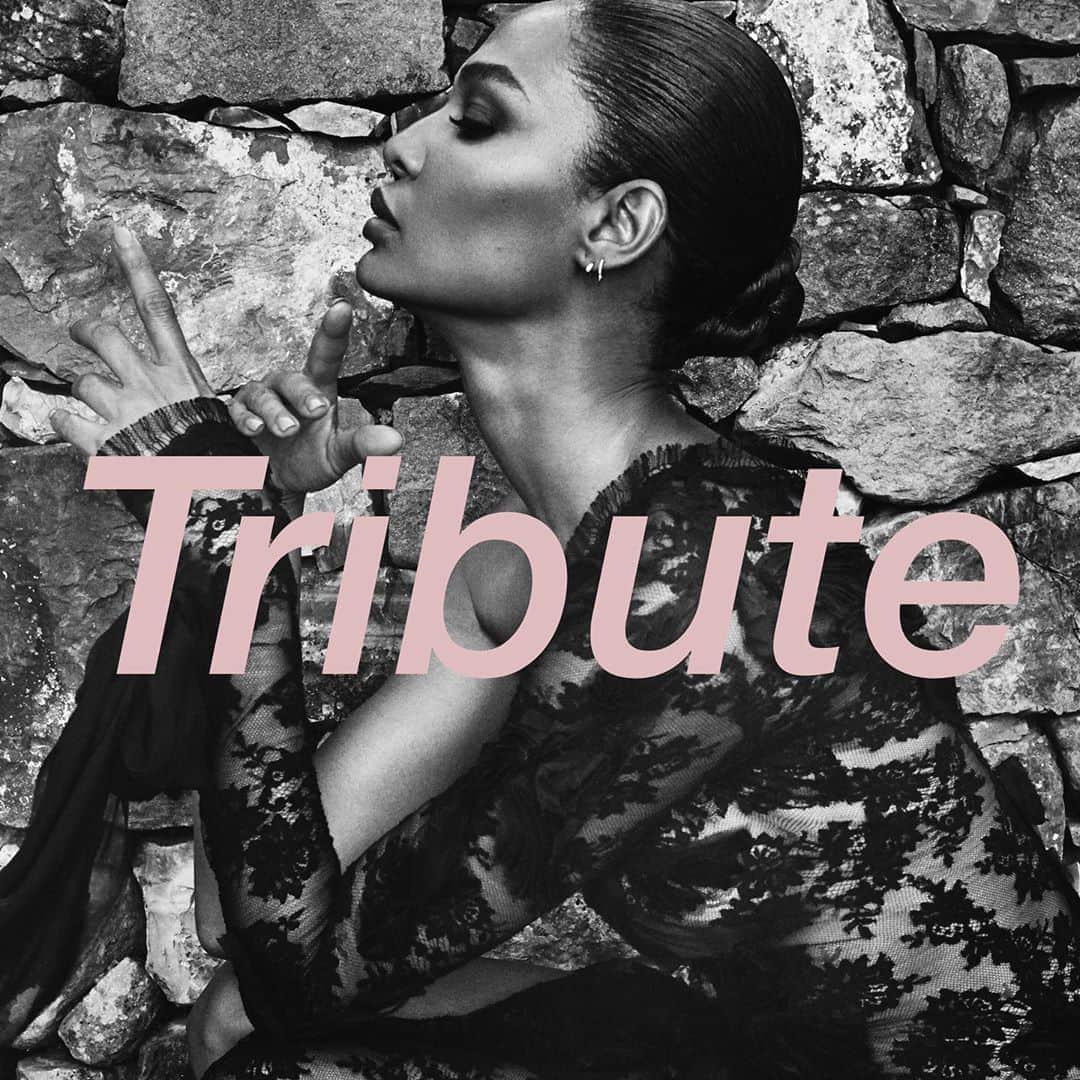 のインスタグラム：「Tribute to Joan. Come to discover the latest #ErmannoScervino #FW2021 adv campaign starring Joan Smalls @joansmalls and shot by the iconic duo Luigi and Iango @luigiandiango.   Explore more via link in bio . . . #ErmannoScervino #FW2021」