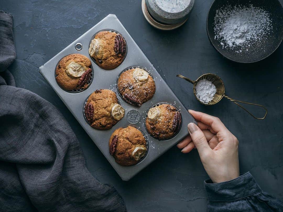 Nanaのインスタグラム：「gluten-free banana muffins 随分前の。」