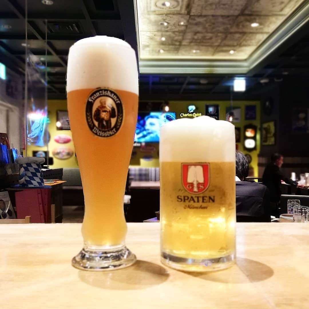 シュタインハウス新宿のインスタグラム：「【連日ありがとうございます】  GOTOイートで、 少しだけ売上回復中です🙏  病めるときも、 健やかなるときも。  銀座に来れば、 美味しいビールが アナタを待ってます🇩🇪😁 2020.10.15  #ドイツビール #フランツィスカーナー #シュパーテン  #中華点心飲茶クラフトビールタップ #クラフトビールタップ #クラフトビール #craftbeertap #ビール #ビール女子 #銀座 #銀座ビール #銀座ディナー #銀座ランチ #銀座中華 #銀座女子会 #銀座ごはん #有楽町 #有楽町ビール #有楽町ディナー #有楽町ランチ #有楽町中華 #有楽町女子会 #有楽町ごはん」