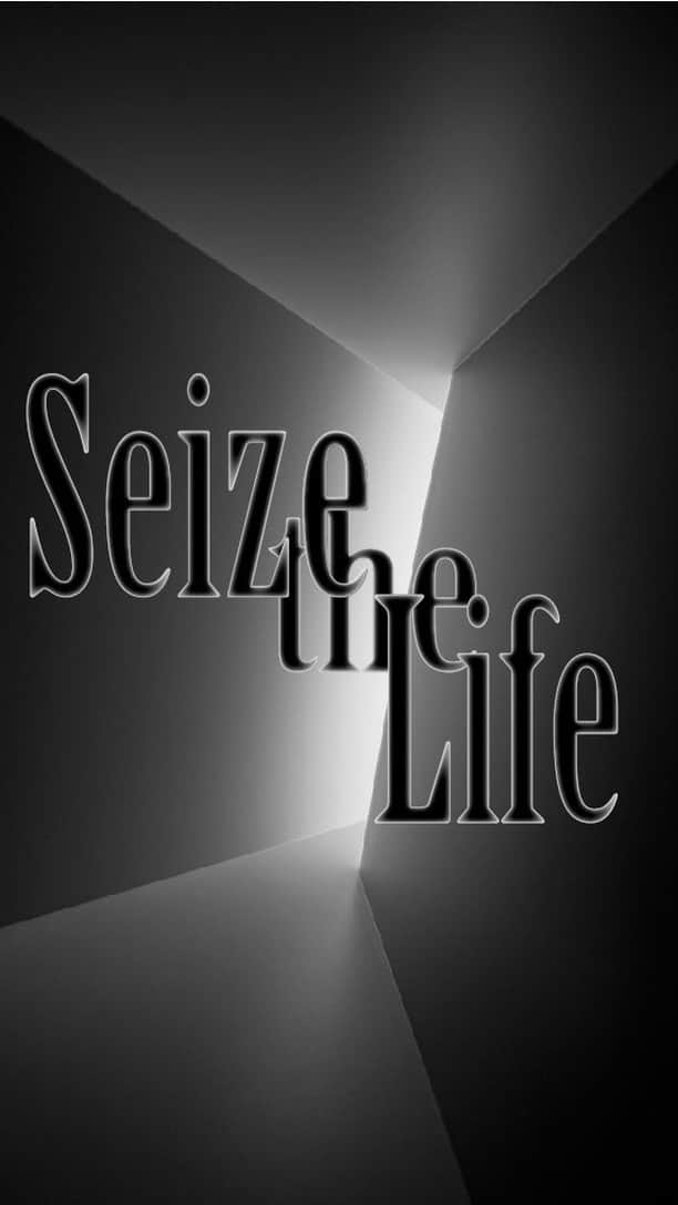 Kyrieのインスタグラム：「Enfamilia / Seithe the Life」