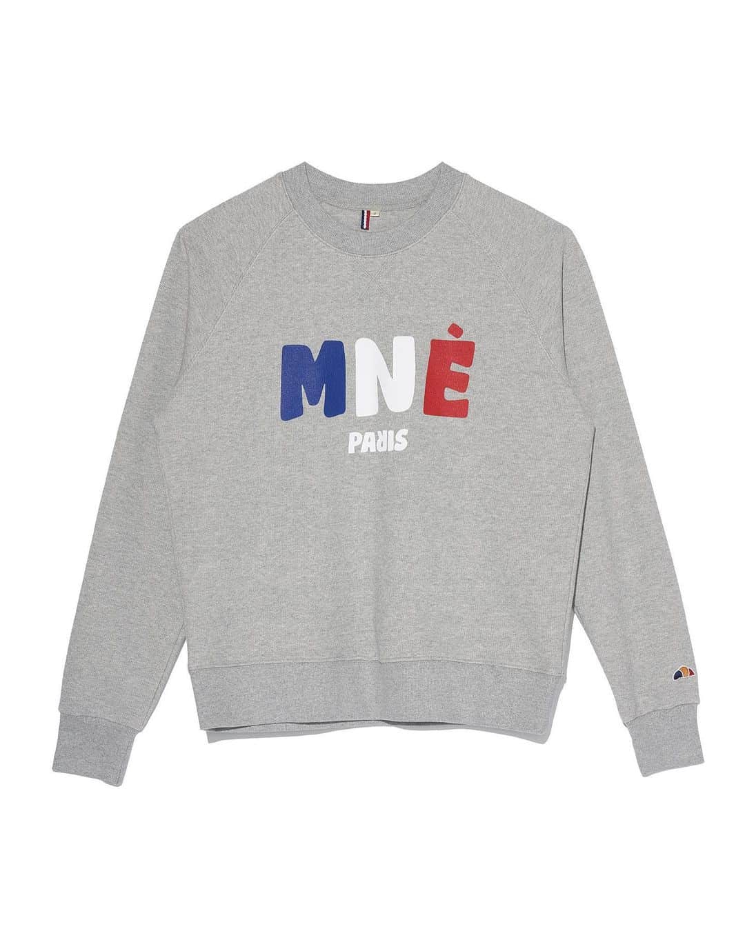 パク・ヨンインのインスタグラム：「너무너무 예쁜 맨투맨 맛집❤️ @maniere.official 2020FW 오픈 기념 할인 이벤트도 한다고 하니, 많은 관심 가져주세요🙏 고생했다 친구야 @yslok5」