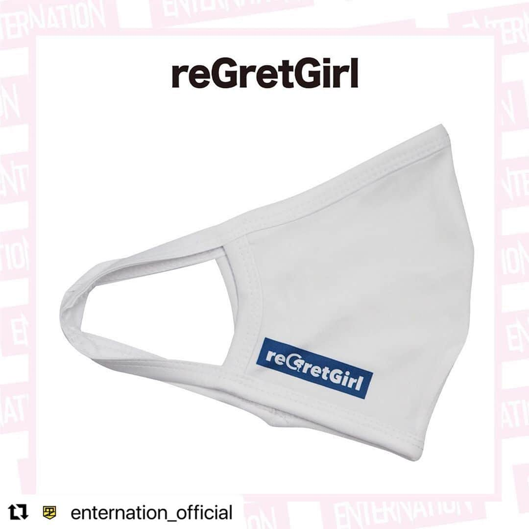 十九川宗裕のインスタグラム：「reGretGirl x ENTERNATION マスクです 受注期間はさっき終わりました汗 買ってくれた方ありがとうございます🙇‍♂️  #Repost @enternation_official with @make_repost ・・・ 💛✨  エンタメ業界を応援するためのプロジェクト “ENTERNATION”  第一弾コラボレーターの #reGretGirl 様からマウスカバーの着用画像が届きました！！ デザインについてのコメントもいただきましたのでこちらでご紹介します👇  ■コメント reGretGirlのロゴをあしらったシンプルで普段使いしやすいデザインになっています。 今後のライブや普段の生活でもこのマウスカバーを着用して感染予防しながら一緒にエンタメを盛り上げましょう！！   ■受注販売期間 10月15日(木)23:59までとなっております！ ※販売終了間際にご注文されますとシステムの関係上、購入が完了されない場合がございますのでお時間に余裕を持ってご注文ください。  ※公式SNSでのコメント・DMでのお問い合わせはご対応できかねます。ご了承ください。  #reGretGirl  ✨ENTERNATIONの公式HP https://www.enternation.jp  グッズ販売サイトはこちら↓ ✨ENTERNATION公式グッズサイト https://enternation.shop-pro.jp  #ENTERNATION #コロナに負けるな #ウィズコロナアクティビティプロジェクト #withコロナ時代  #コラボ #コラボレーション #マウスカバー #デザインマウスカバー #布マウスカバー #立体マウスカバー #ポーチ #ビニールポーチ #イベント #ライブ #コンサート #感染防止 #感染防止対策 #感染予防 #感染予防対策 #感染拡大防止 #カナリアイエロー」