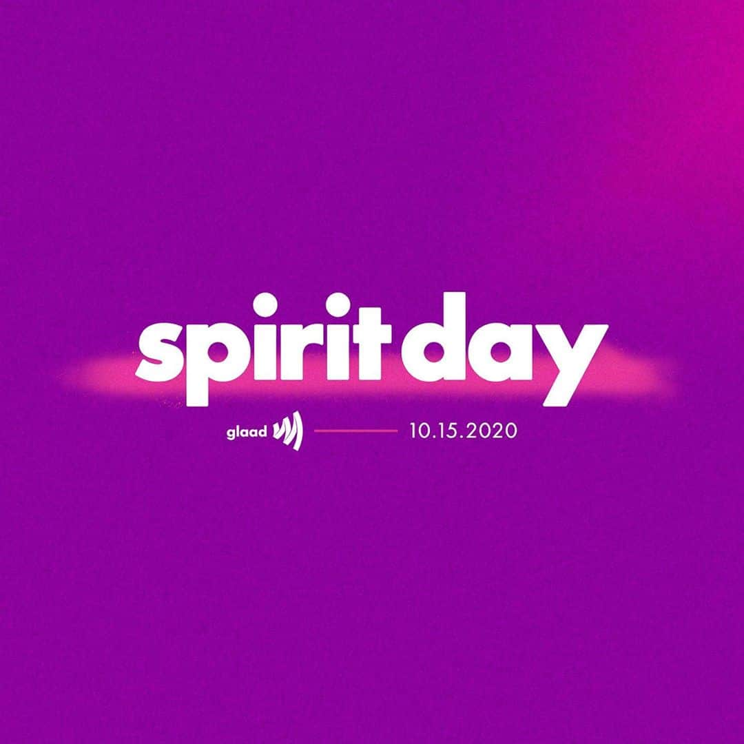 ヴィクター・ガーバーのインスタグラム：「Today we stand with LGBTQ youth against bullying. 💜Wear purple to show your support. #spiritday」