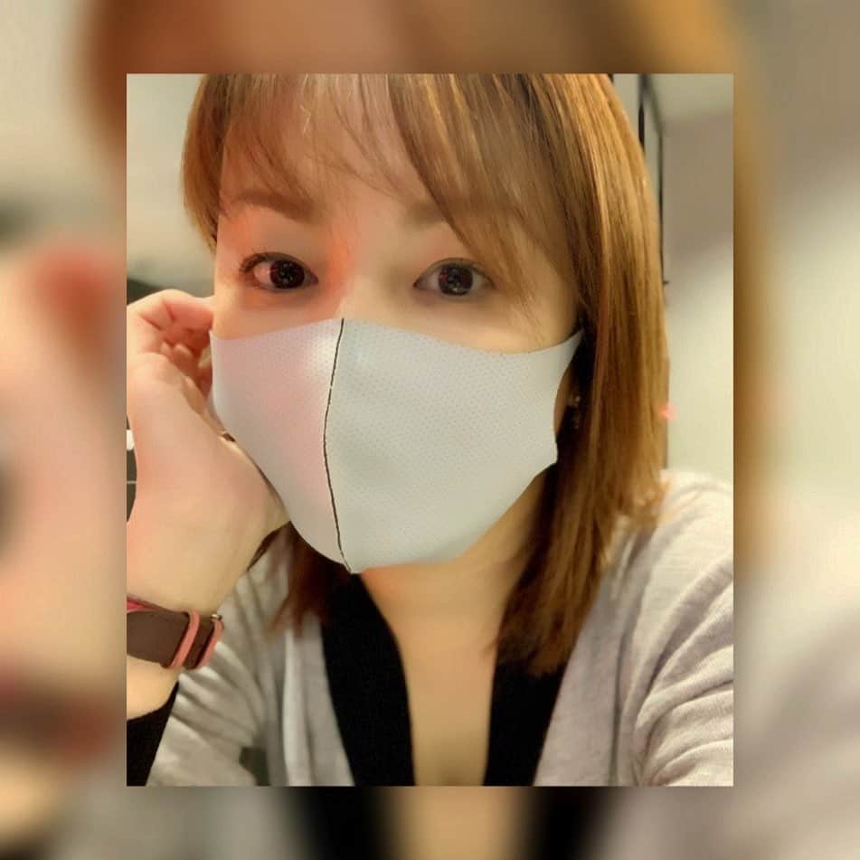 中澤裕子のインスタグラム：「トレーニング。  本気でつかれた、、、 けれど終われば 今日も頑張れて良かった と思う。  よーっし！ 帰ってお母さん業すると しよう👍  #疲れ切った顔してる #加工様々🙏   #今日の夕飯は？」