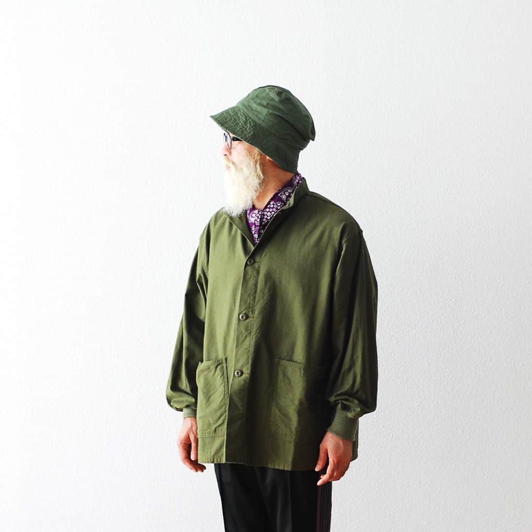 wonder_mountain_irieさんのインスタグラム写真 - (wonder_mountain_irieInstagram)「［#20AW］ Needles / ニードルズ “S.C. Army Shirt – Back Sateen” ￥22,000- _ 〈online store / @digital_mountain〉 https://www.digital-mountain.net/shopdetail/000000011948/ _ 【オンラインストア#DigitalMountain へのご注文】 *24時間受付 *15時までのご注文で即日発送 *1万円以上ご購入で送料無料 tel：084-973-8204 _ We can send your order overseas. Accepted payment method is by PayPal or credit card only. (AMEX is not accepted)  Ordering procedure details can be found here. >>http://www.digital-mountain.net/html/page56.html _ #NEPENTHES #Needles #ネペンテス #ニードルズ _ 本店：#WonderMountain  blog>> http://wm.digital-mountain.info _ 〒720-0044  広島県福山市笠岡町4-18  JR 「#福山駅」より徒歩10分 #ワンダーマウンテン #japan #hiroshima #福山 #福山市 #尾道 #倉敷 #鞆の浦 近く _ 系列店：@hacbywondermountain _」10月16日 12時11分 - wonder_mountain_