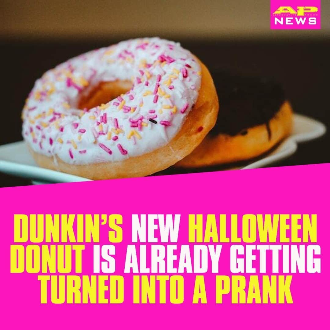 Alternative Pressさんのインスタグラム写真 - (Alternative PressInstagram)「@dunkindonuts' new ghost pepper donut will make you have trust issues⁠ LINK IN BIO⁠ .⁠ .⁠ .⁠ ⁠ #dunkin #dunkindonuts #halloween #halloweenodonut #altpress #alternativepress」10月16日 4時30分 - altpress