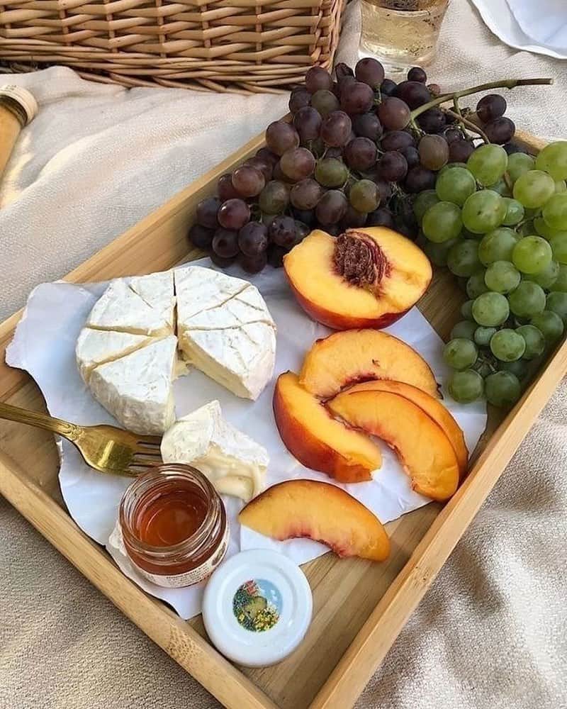 ブルーライフのインスタグラム：「afternoon pick me up 🍇 #shopplanetblue」