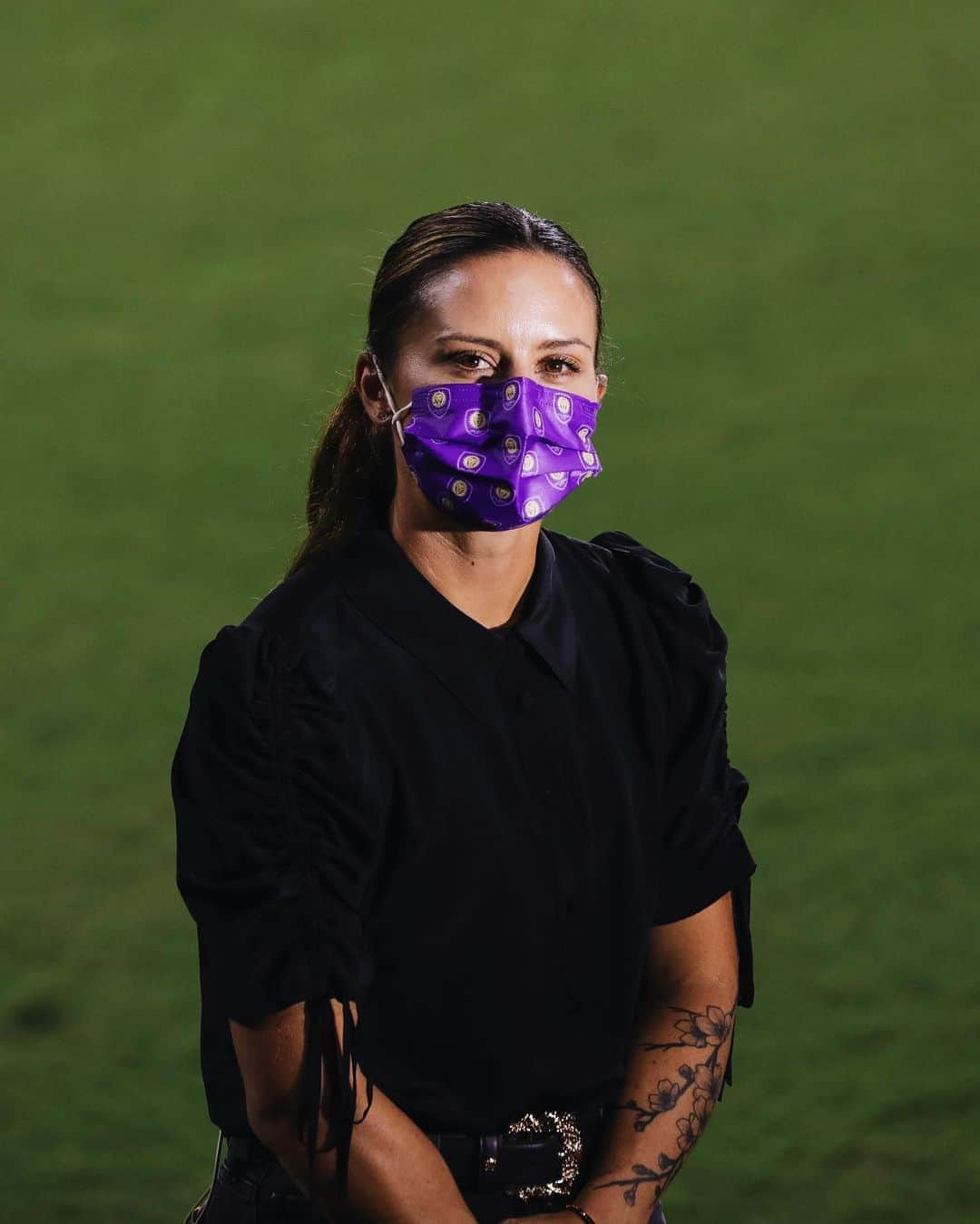 アリ・クリーガーさんのインスタグラム写真 - (アリ・クリーガーInstagram)「..comin’ to a stadium near you!💜💁🏻‍♀️」10月16日 7時04分 - alikrieger