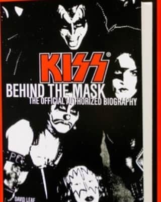 KISSさんのインスタグラム写真 - (KISSInstagram)「#KISSTORY October 15, 2003 - #KISS Behind The Mask: The Official Authorized Biography by David Leaf & Ken Sharp was released.  Do you own the book, #KISSARMY? Thoughts?」10月16日 7時05分 - kissonline