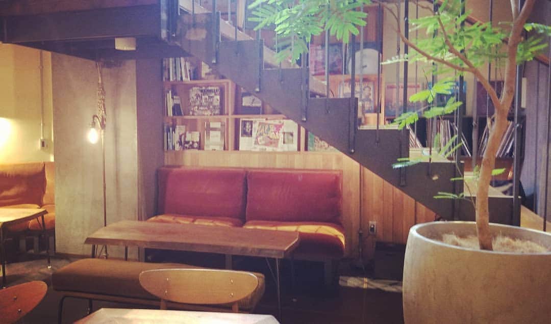 前田真里のグルメインスタ