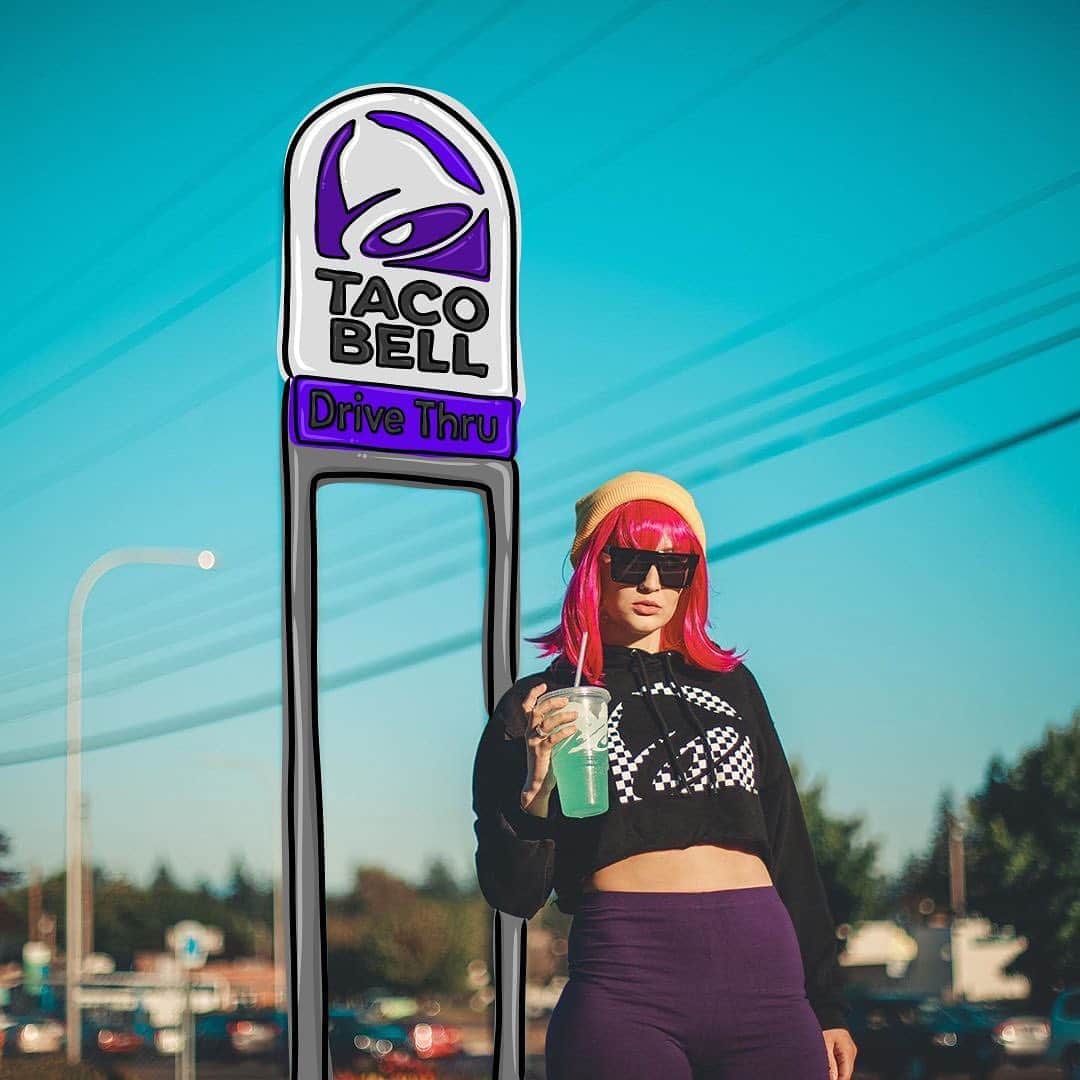 Taco Bellさんのインスタグラム写真 - (Taco BellInstagram)「This girl’s got taste, and we don’t just mean the drink.」10月16日 9時12分 - tacobell