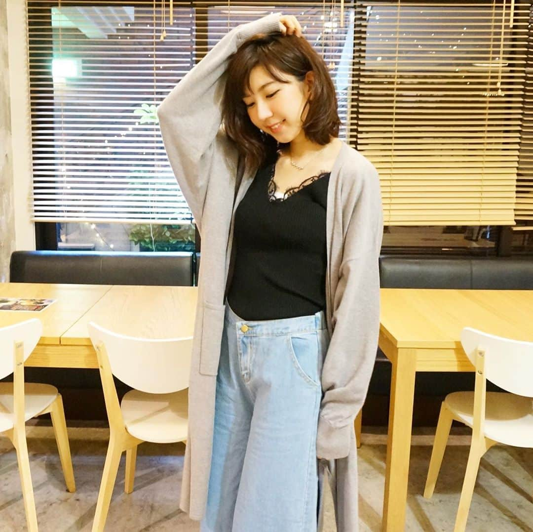 高槻実穂さんのインスタグラム写真 - (高槻実穂Instagram)「パンツ最近履く✨👖  @pb_shoplist_store  #パンツ #ジーパンコーデ #ジーパン  #hair #hairstyles #ボブ #ボブヘアー  #knit #knitting #ニット #ニットコーデ #ニットトップス #秋冬コーデ  #秋コーデ #fashion #fashiongram  #fashionista #fashionstyle  #ファッション #ファッションコーデ  #ファッション好きな人と繋がりたい  #大人ファッション #撮影風景」10月16日 9時16分 - mihorintakatuki7