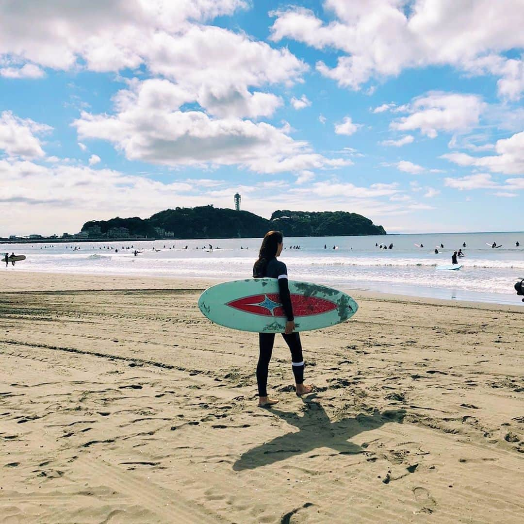 ジュリア・ミナトヤさんのインスタグラム写真 - (ジュリア・ミナトヤInstagram)「𝘎𝘰𝘰𝘥 𝘔𝘰𝘳𝘯𝘪𝘯𝘨🏄‍♀️🐬☀️﻿ ﻿ ﻿ ﻿ ﻿ ﻿ ﻿ ﻿ ﻿ ﻿ ﻿ ﻿ ﻿ ﻿ #goodmorning#sea#beach#day#sunny#surfing#sky#nature#lifestyle#ライフスタイル#海#サーフィン」10月16日 9時25分 - julia.minatoya